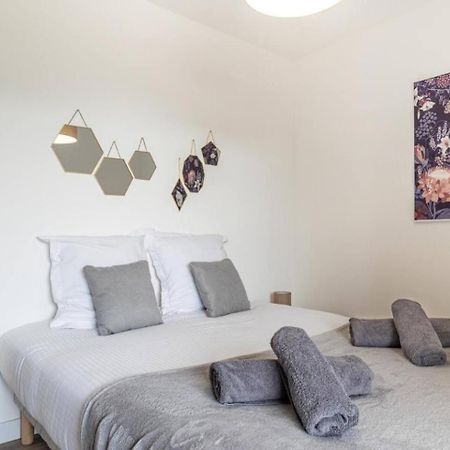 La Belle Vue - Garage Terrasse Wi-Fi Netflix Disney+ Annecy Kültér fotó